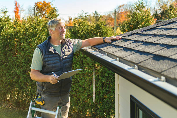 Professional Roof Repair technician working in East Moline, IL